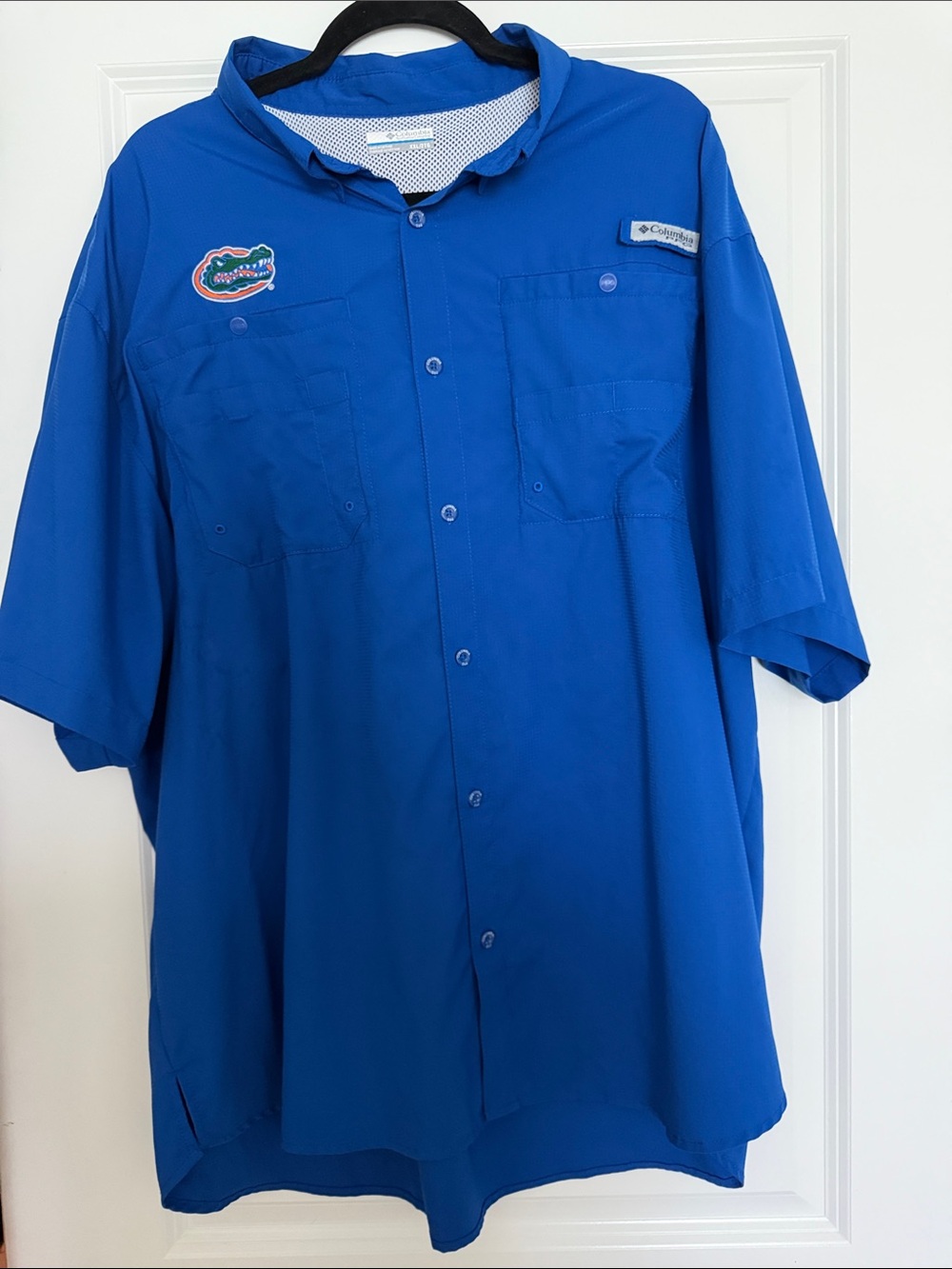 Columbia Men’s Short-Sleeve Button-Down Shirt — Royal Blue with Florida Gators